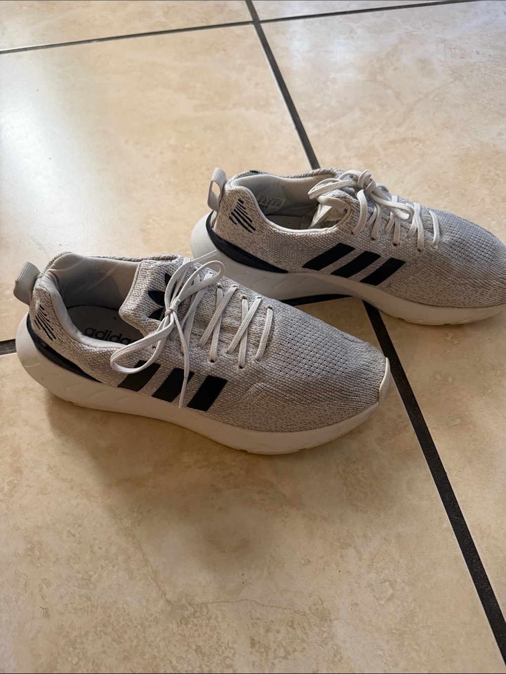adidas Women's Light Gray Knit Sneakers with Black Stripes